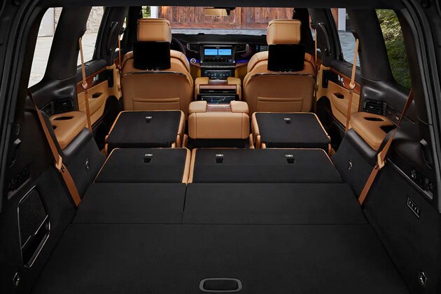2022 Jeep Grand Wagoneer Grey Leather Materials