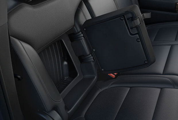 GMC Sierra interior Storage