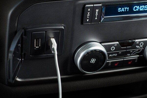 usb ports for expedition