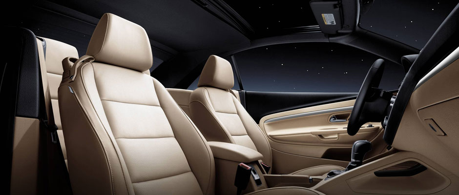 Inside the Volkswagen EOS