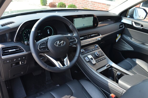 Hyundai Palisade modern dashboard design