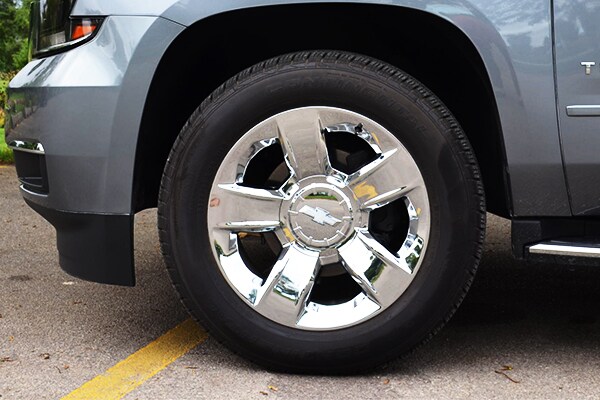 2019 Chevy Tahoe 18-inch wheels