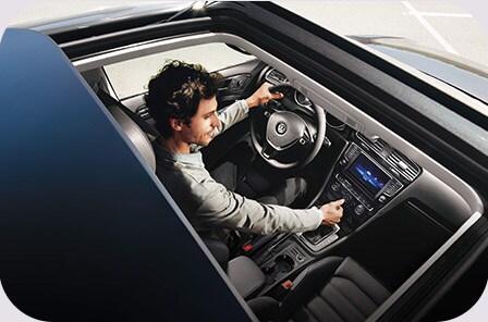 Volkswagen Golf Sunroof