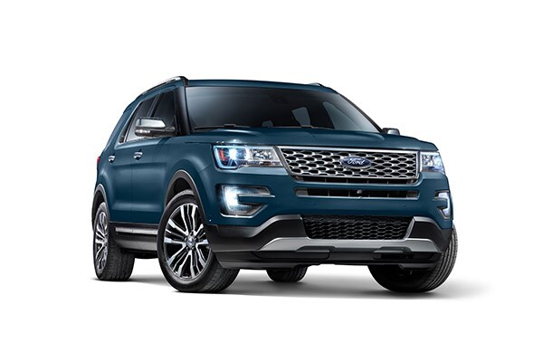 2017 ford explorer Platinum front view
