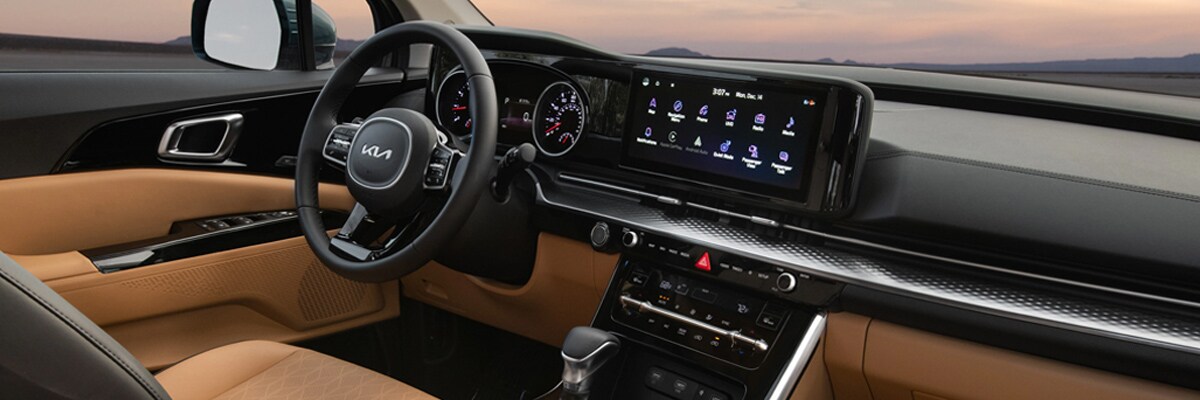 2022 Kia Carnival dashboard