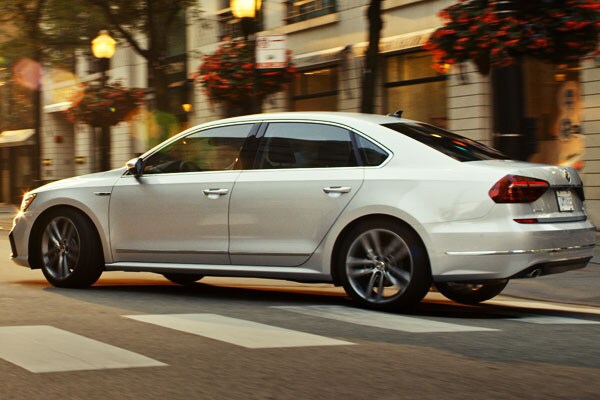 2019 Volkswagen Passat Exterior