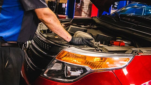 Service Technicians at McGrath Auto