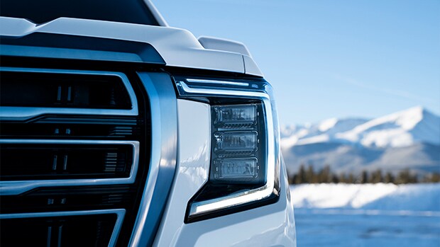 2021 GMC Yukon XL standard LED headlights