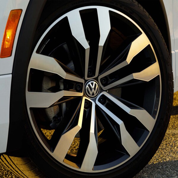 2019 Tiguan 18-inch alloy wheels