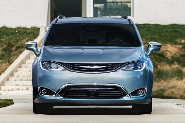2020 Chrysler Pacifica LED headlights