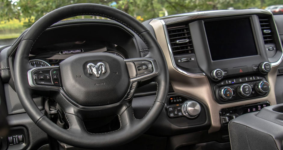 Inside the 2019 Ram 1500