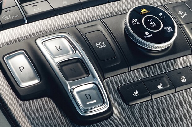 Hyundai Palisade hig-end materials in the cabin