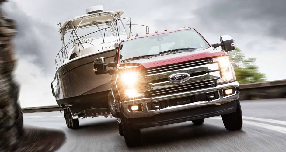 F-250 hauling boat