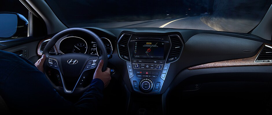 Sleek, sophisticated design. Hyundai Santa Fe Interior Dash