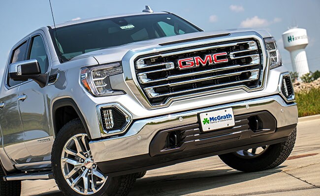 2019 GMC Seirra Available in Cedar Rapids