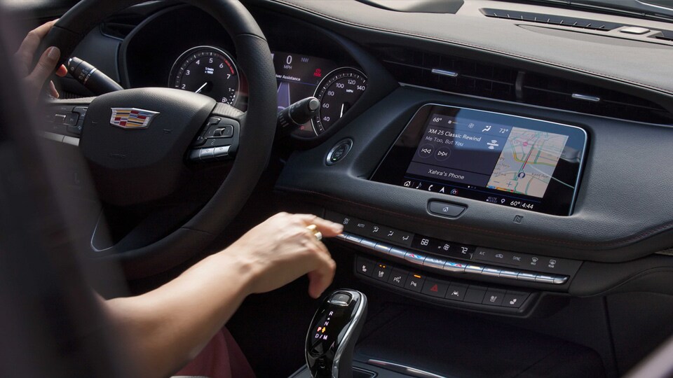 2020 XT4 Infotainment Display