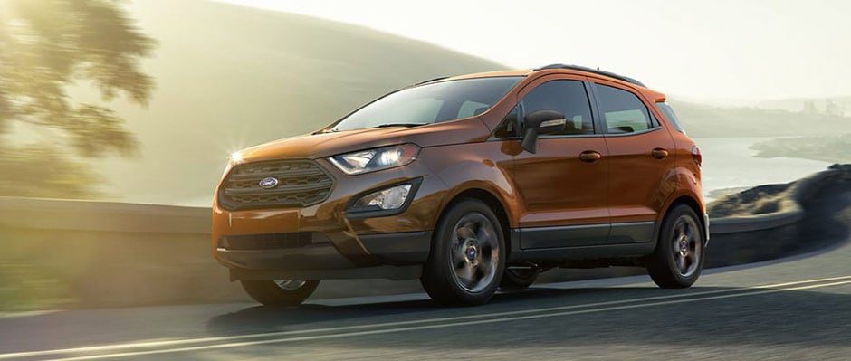 Ford EcoSport driving down the road