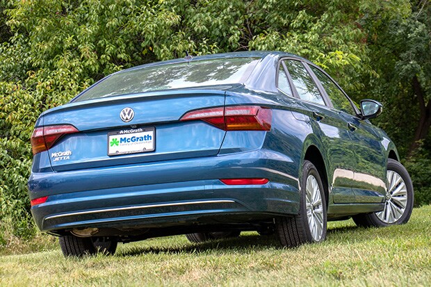 2020 Volkswagen Jetta Body Lines