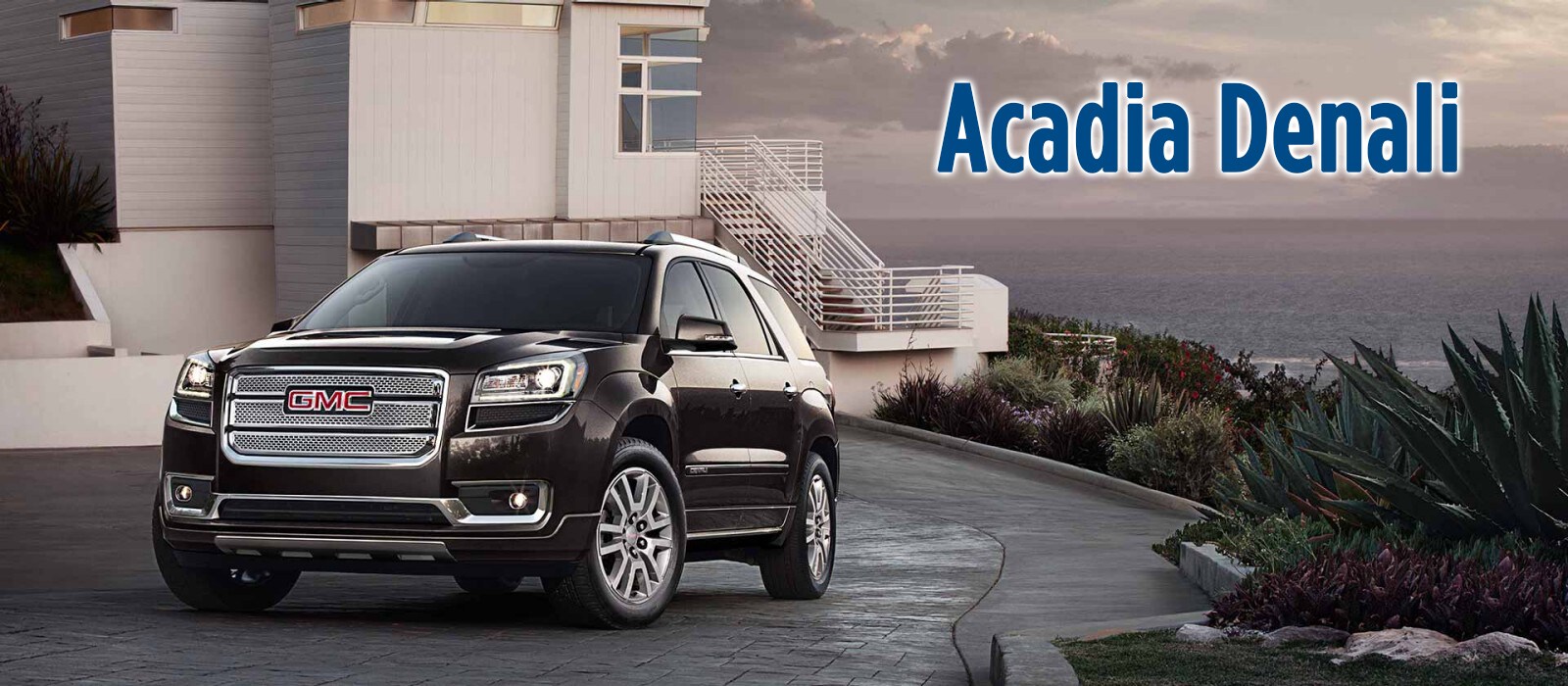 GMC Acadia Exterior and Interior Images