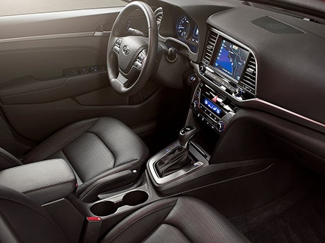 Elantra provides refined elegance in an affordable package! 2017 Hyundai Elantra Interior Dash