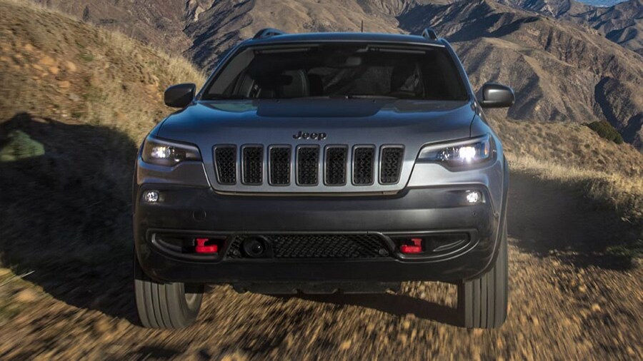2020 Jeep Cherokee Off-Roading