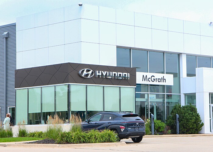 McGrath Hyundai of Dubuque dealership location near East Dubuque Illinois