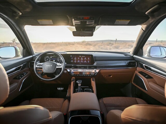 Kia Telluride interior seating and cabin features