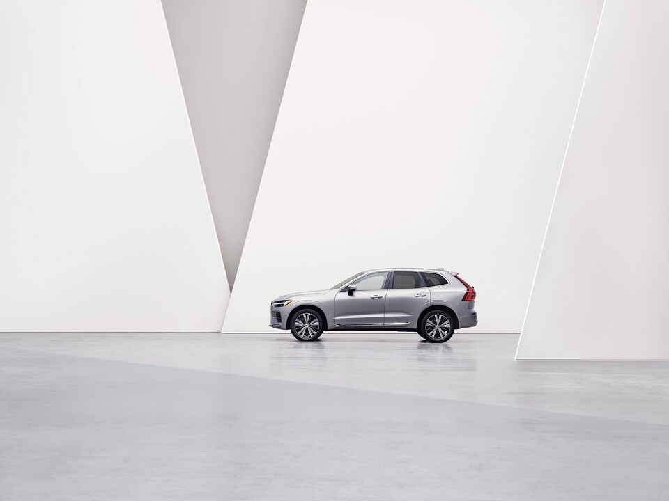2022-Volvo-XC60-Inscription-B5-SUV-L04 (1).jpeg