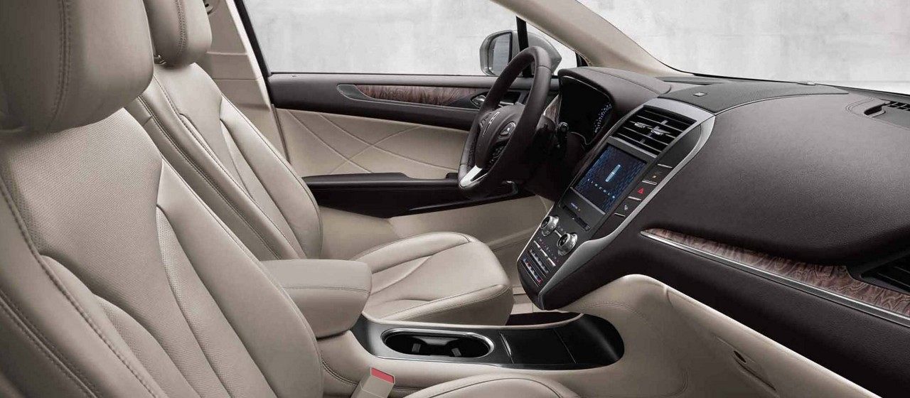 2019-Lincon-MKC-Mckie-lincoln-rapid-city-SD-interior-color.jpeg