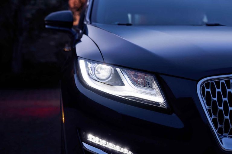 2019-Lincon-MKC-Mckie-lincoln-rapid-city-SD-LED-headlights.jpeg