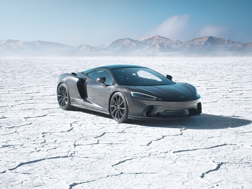 McLaren GT