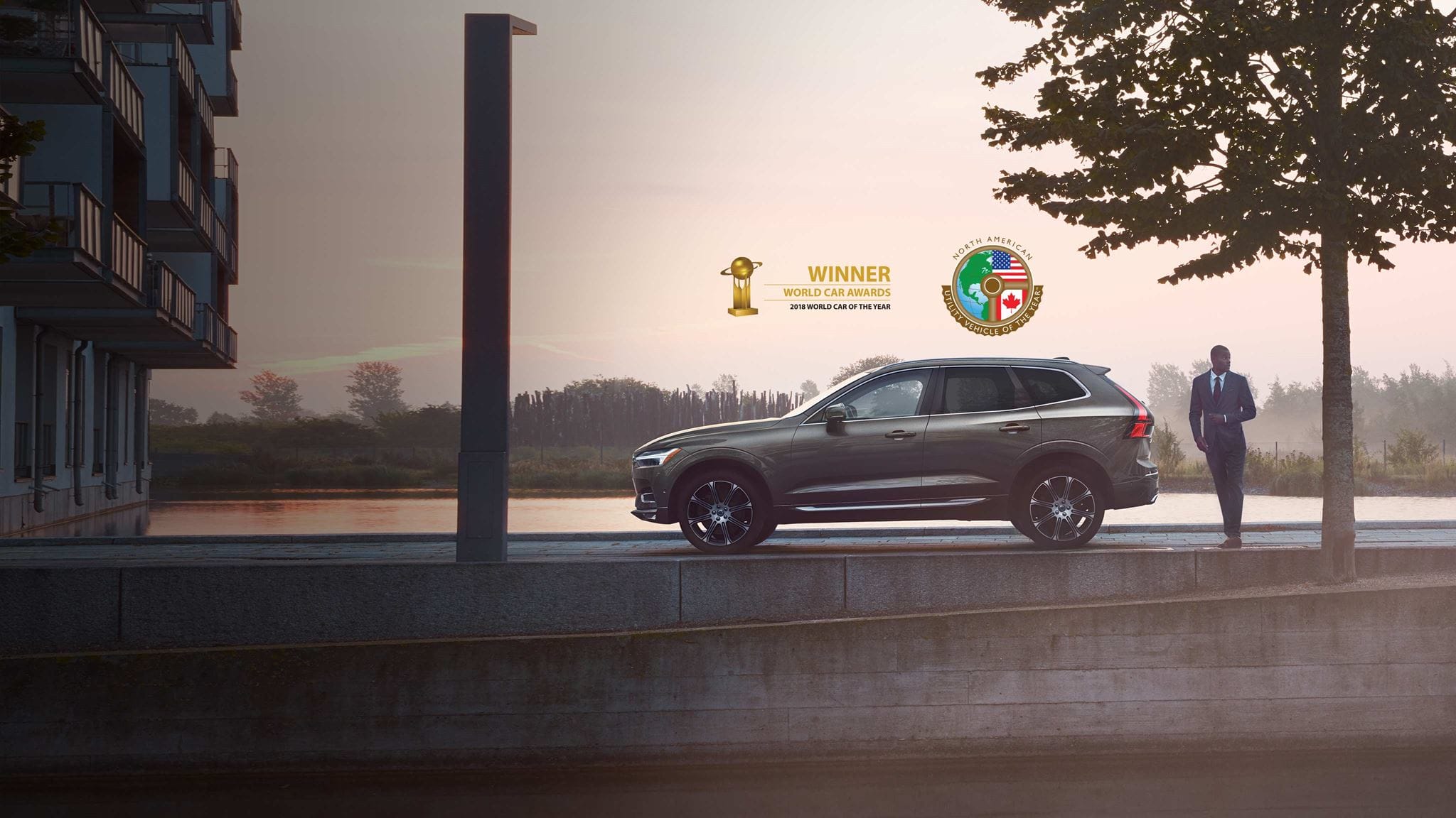 xc60_pdp_imageoptions_2.jpg