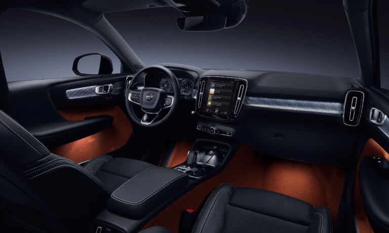 2022 Volvo XC40 Interior Front