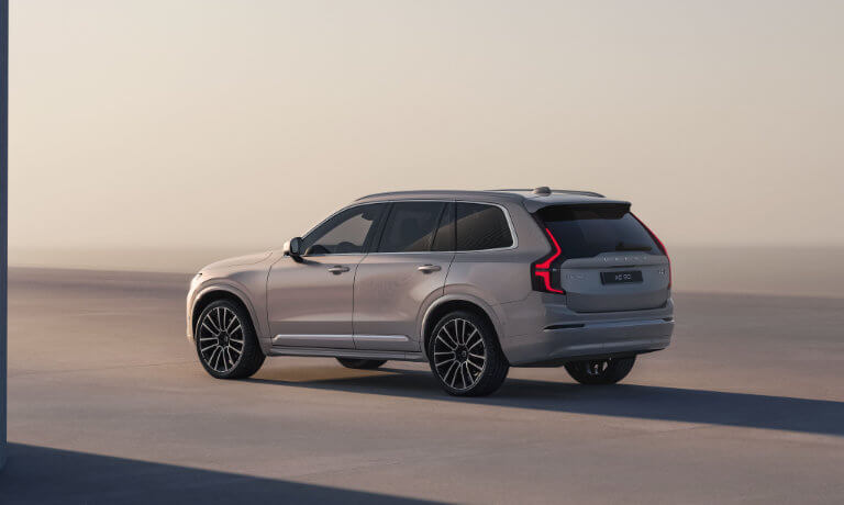 2025 Volvo XC90 Exterior Parked In The Sun