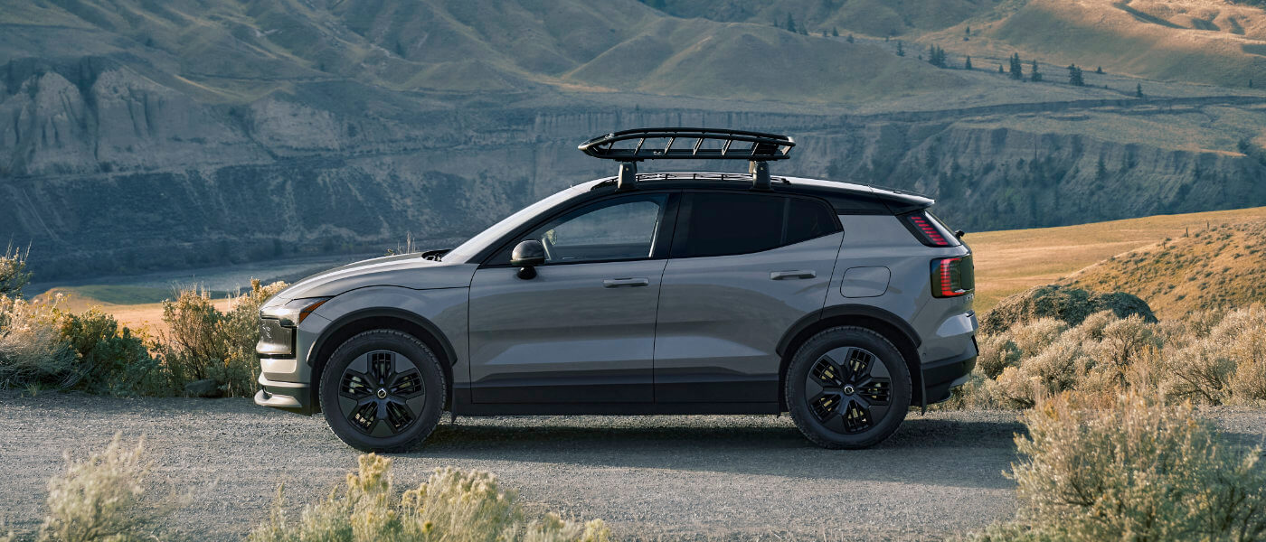 2025 Volvo EX30 Exterior In Front Of Mountain Lake