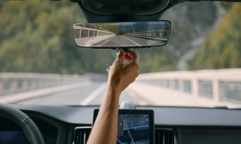 2026 Volvo XC60 Plug In Hybrid Interior Digital Rearview Mirror