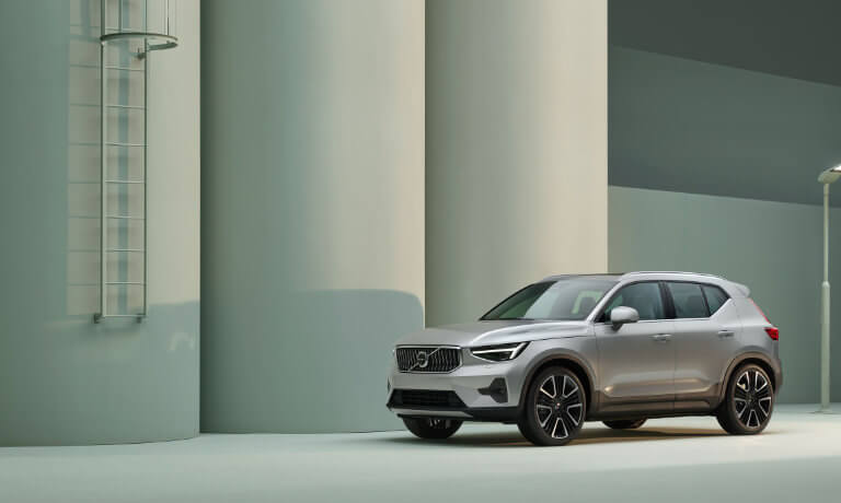 2026 Volvo XC40 parked near a ladder