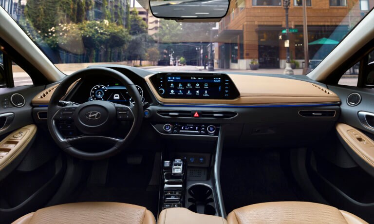 2023 Hyundai Sonata interior front