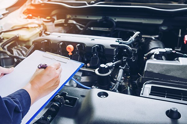 What Could Cause a Mercedes-Benz Check Engine Light to Come On?