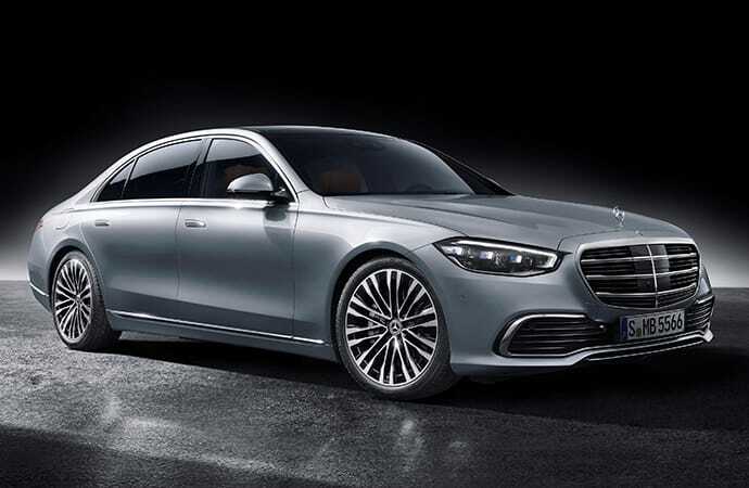 2021-S-SEDAN-LTG-01-DR_1.jpg