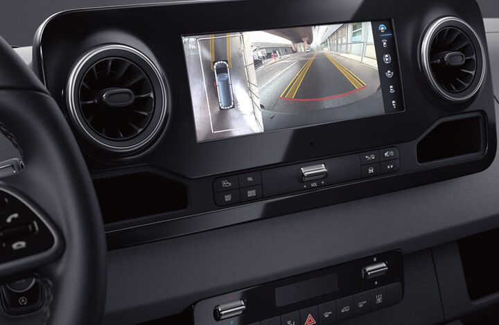 2020-Mercedes-Benz-Sprinter-Crew-Van-B-2_o.jpg
