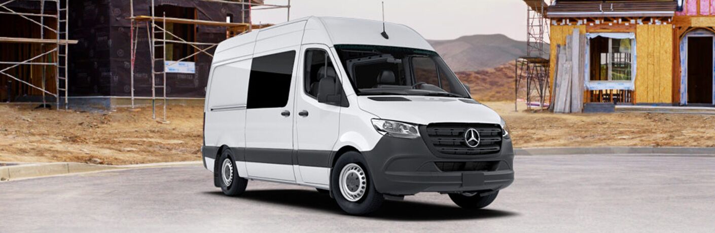 2020-Mercedes-Benz-Sprinter-Crew-Van-A-1_o.jpg