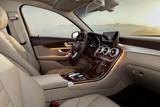 GLC 300_interior.jpg