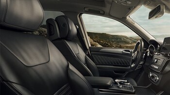 2017 GLE SUV Interior.jpg