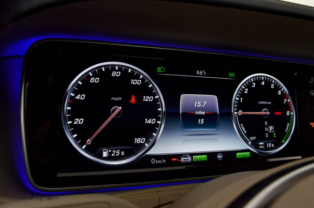 Mercedes-Benz Fuel Economy.JPG