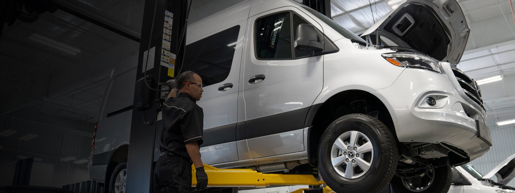 Mercedes-Benz Sprinter Service Mercedes-Benz Sprinter Service in Rochester, MN