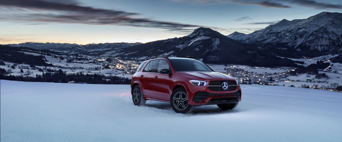 2020-MercedesBenz-GLE-3504MATIC-AMGLineNightPackage-SUV-L01 (1).jpeg