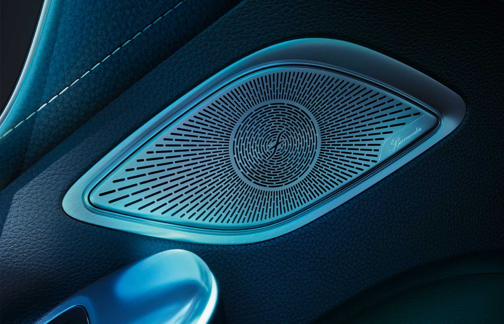 2023-EQE-SUV-Gallery-024_XL.jpg