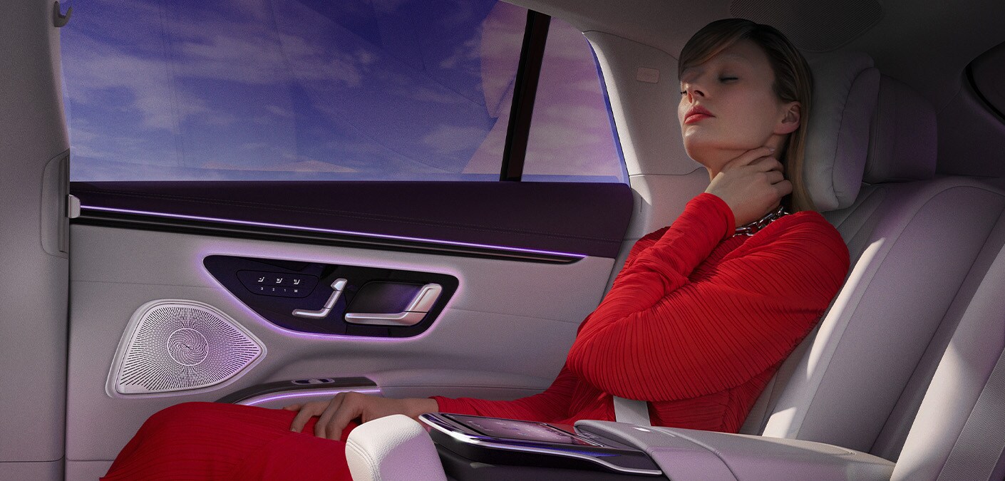 2022-EQS-SEDAN-CT-2-4-DR.jpg
