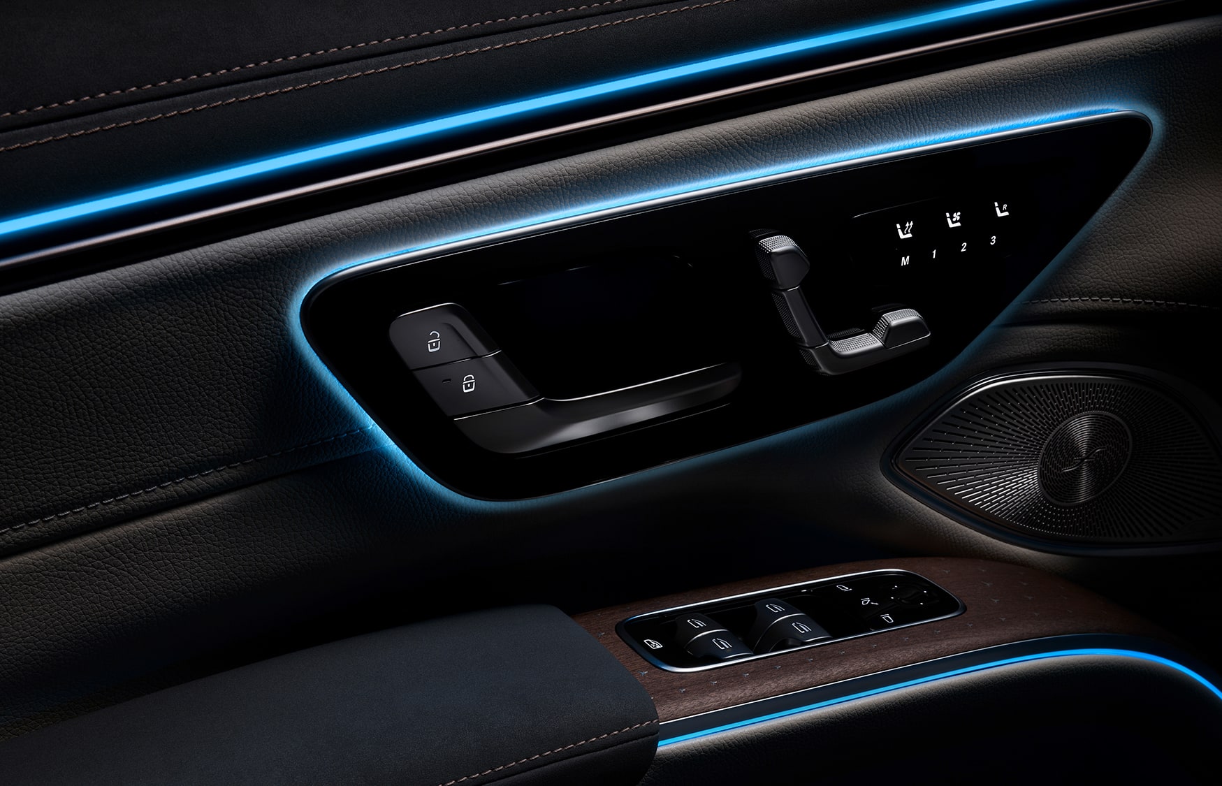 2023-EQS-SUV-Gallery_031-XL.jpg
